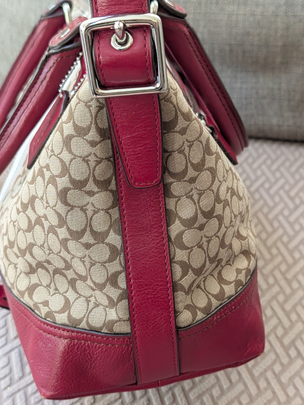 Coach Legacy Signature Stripe Molly Satchel w COA EUC - Picture 3 of 11